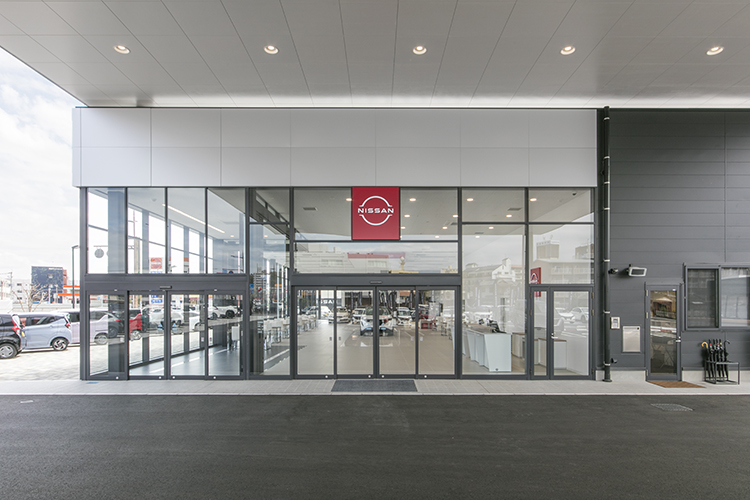 施工写真：日産プリンス大分販売株式会社 大分本店5