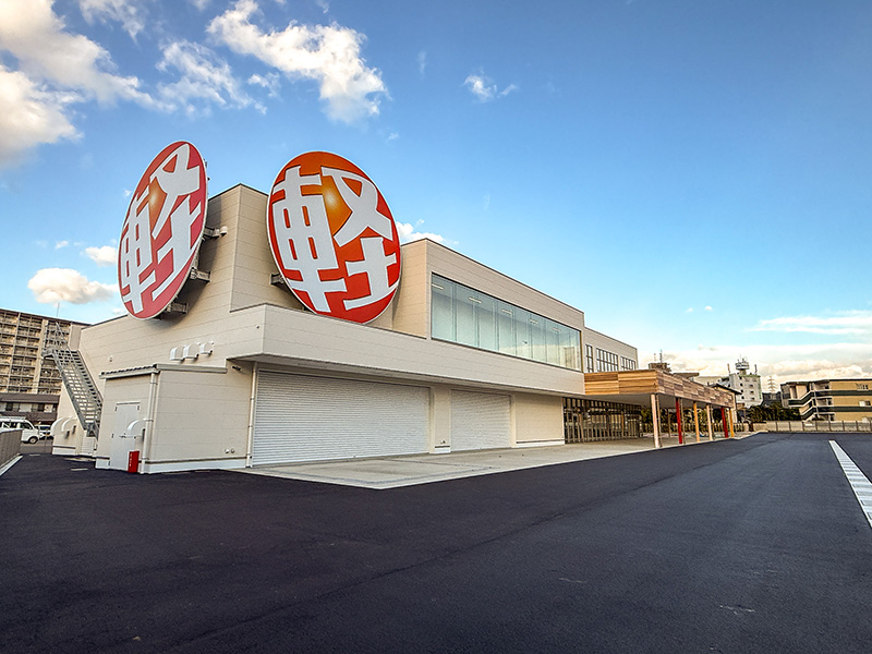 施工写真:カミタケモータース 大分店1